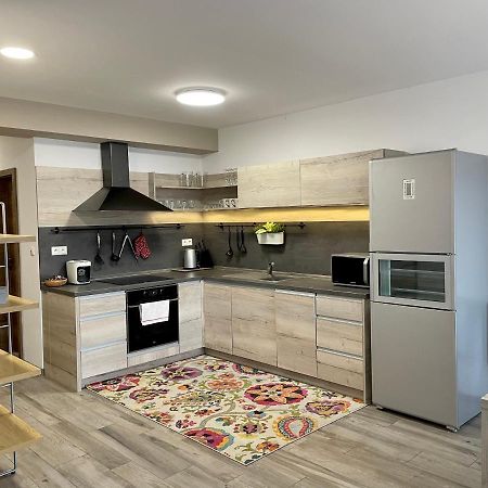Mj Apartments Panorama โดโนวาลี ภายนอก รูปภาพ