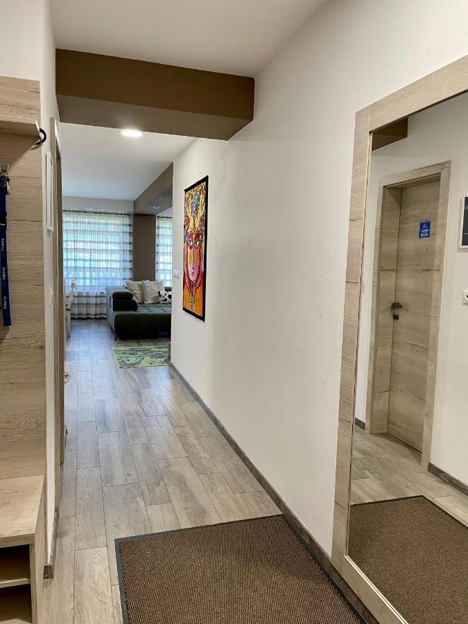 Mj Apartments Panorama โดโนวาลี ภายนอก รูปภาพ